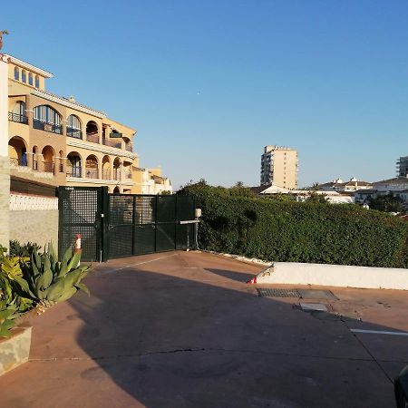 Apartamento En La Playa Con Piscina Leilighet Benalmádena Eksteriør bilde
