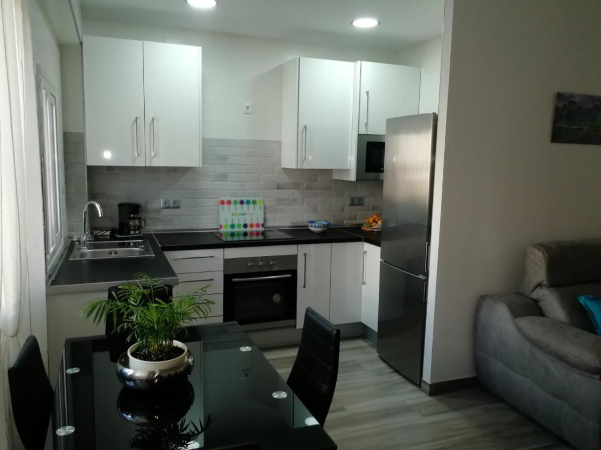 Apartamento En La Playa Con Piscina Leilighet Benalmádena Eksteriør bilde