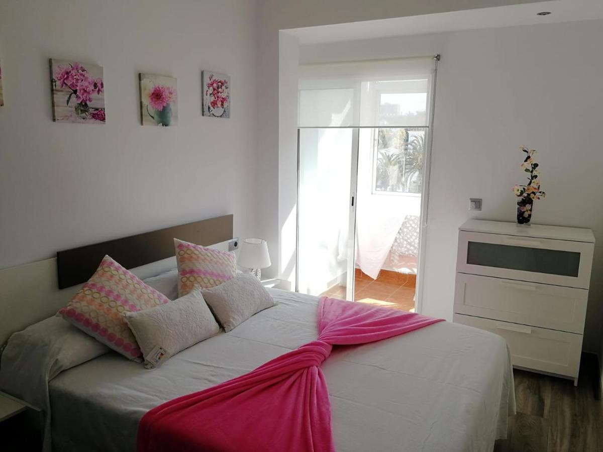 Apartamento En La Playa Con Piscina Leilighet Benalmádena Eksteriør bilde
